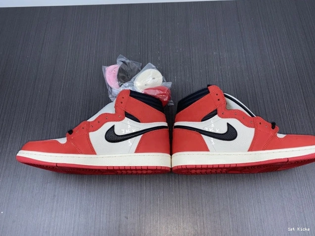 1st Kicks 1616 UrbanStyle scott jordan chicago air high 1 travis 1202